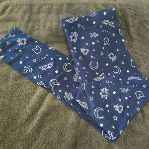 Hot Topic Exclusive Sailor Moon Leggings